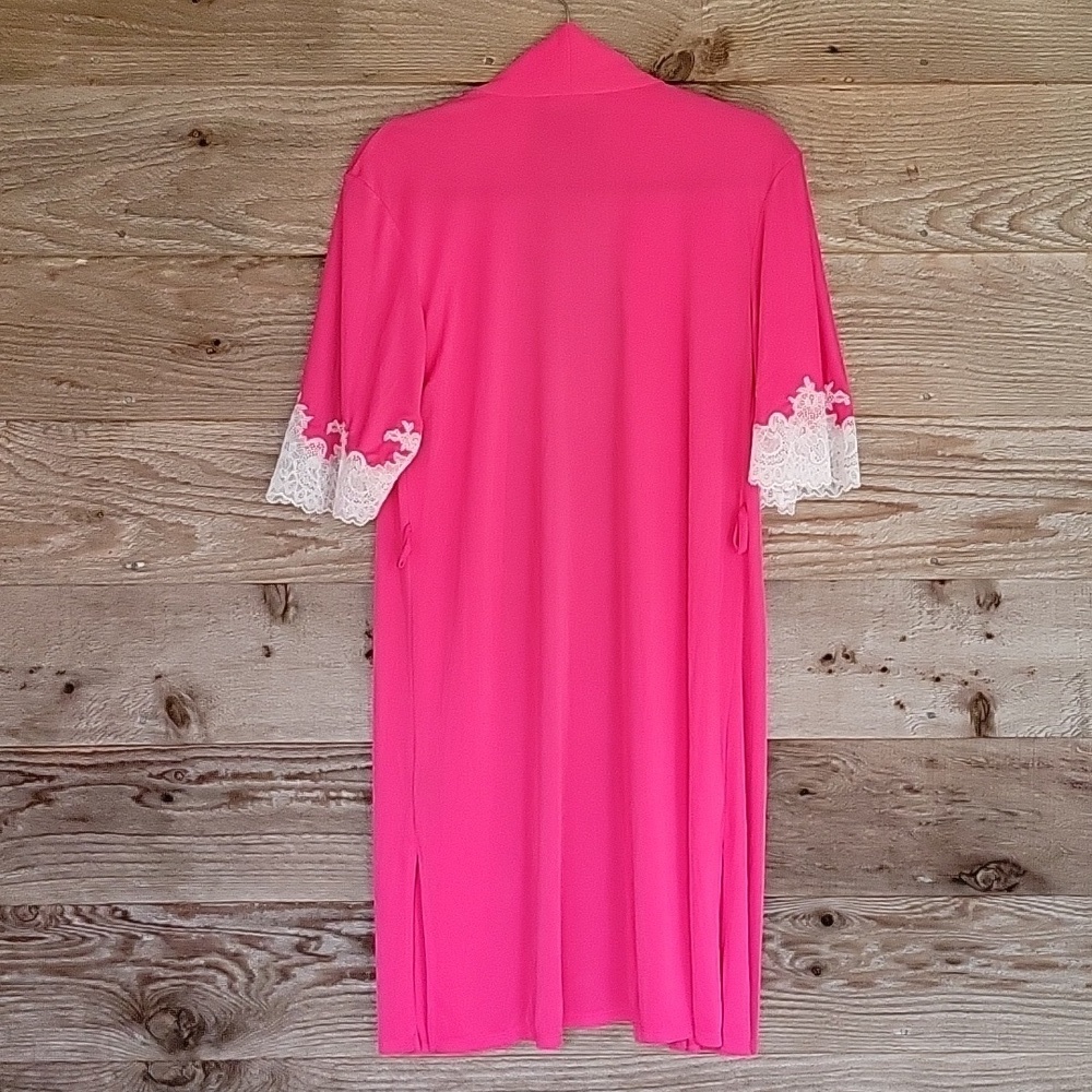 Natori Size Small Hot Pink Enchanted Wrap with Lace NWT - Picture 7 of 8